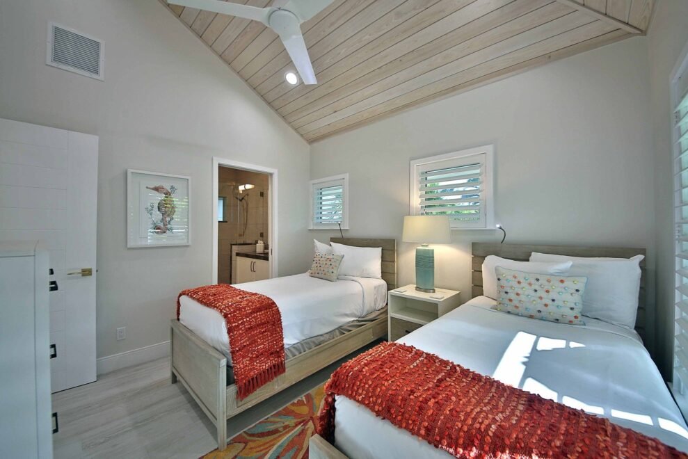 Beach House 7 South Seas Rental interior design: bedroom