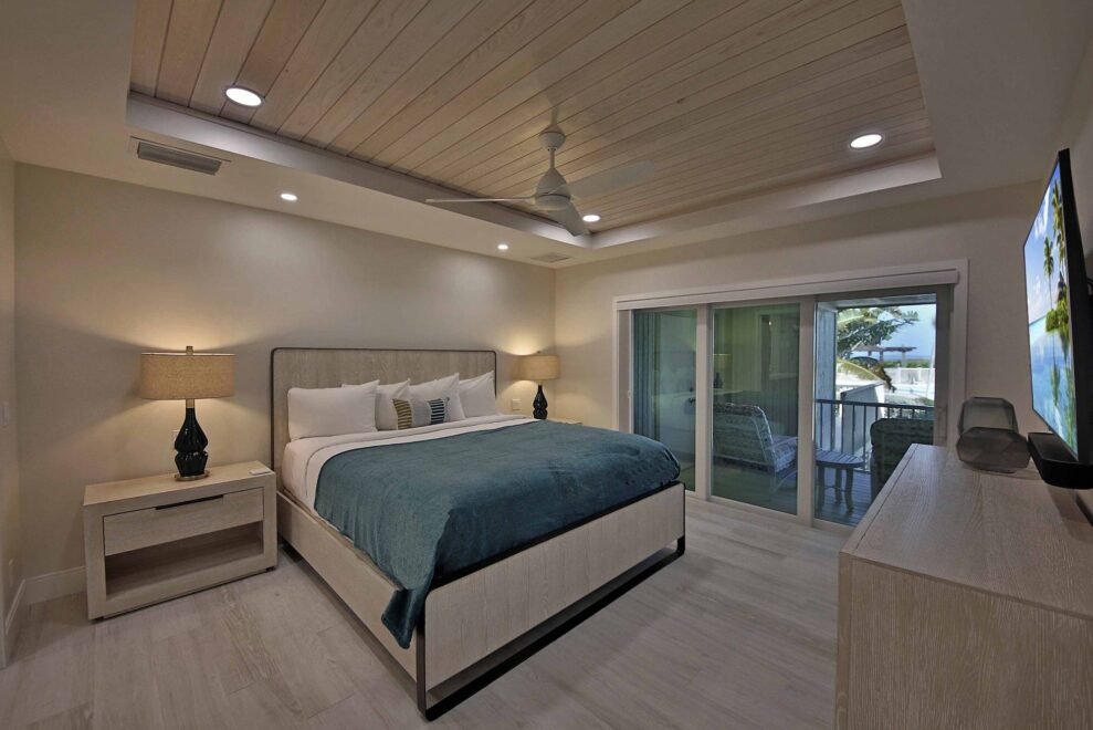 Beach House 7 South Seas Rental interior design: interior view