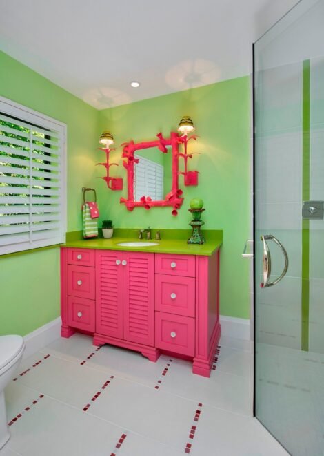 Coastal Captiva interior design: bathroom