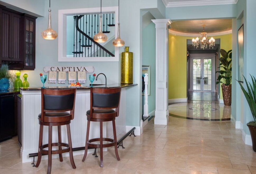 Colorful Captiva interior design: foyer