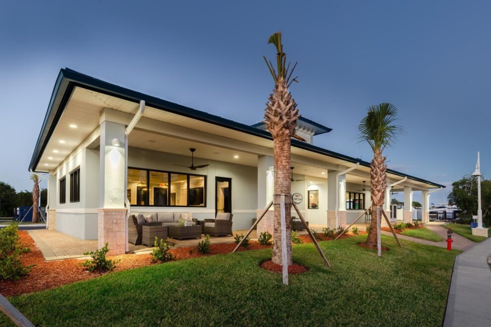 Marine Max interior design: exterior view