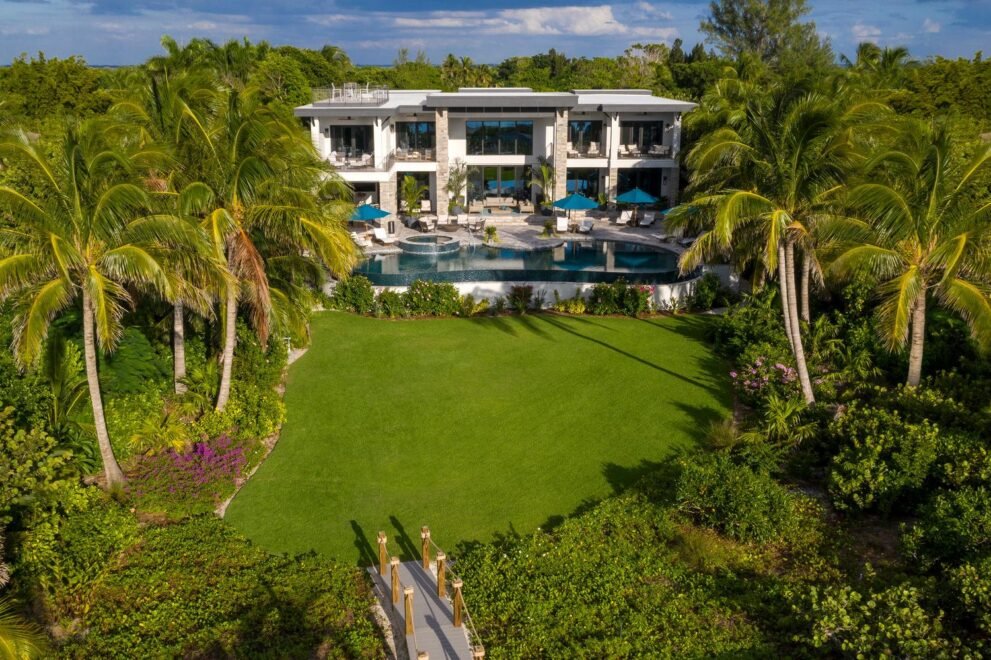 Modern Rustic Captiva interior design: aerial view